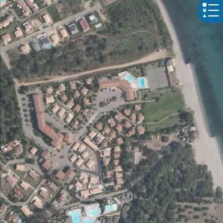 Piscine Et * Cervione